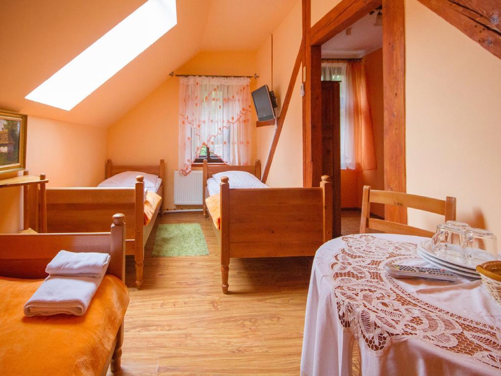 Willa Jagniatkow Bed and Breakfast Exteriör bild